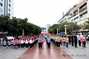 迪亚曼蒂：莫拉蒂曾希望引进我，但穆帅不认识我并选择签下斯内德